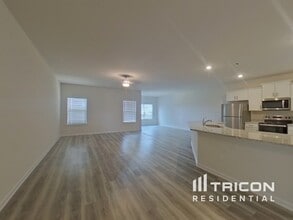 1017 Claas Wy in Locust Grove, GA - Building Photo - Building Photo
