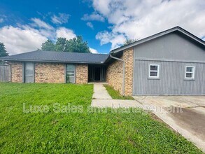 11701 N Lee Ave in Oklahoma City, OK - Building Photo - Building Photo