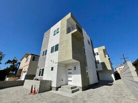 5401 Carlin St in Los Angeles, CA - Building Photo