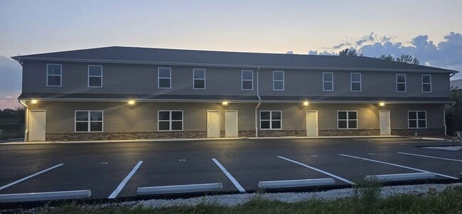 property at 1301 E 475th Rd