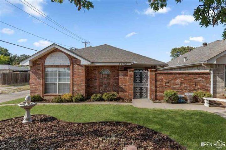 3037 Cunningham Dr in Wichita Falls, TX - Building Photo