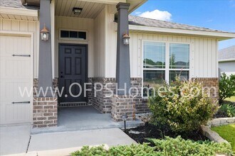 6123 Redberry Dr in Gulf Breeze, FL - Building Photo - Building Photo