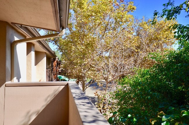 property at 8860 Villa La Jolla Dr