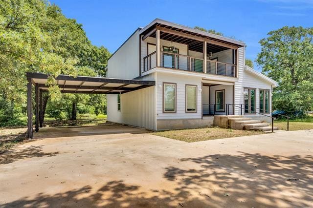 property at 815 N Seven Points Blvd