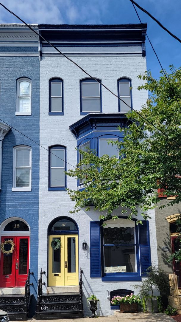 property at 17 E 3rd St