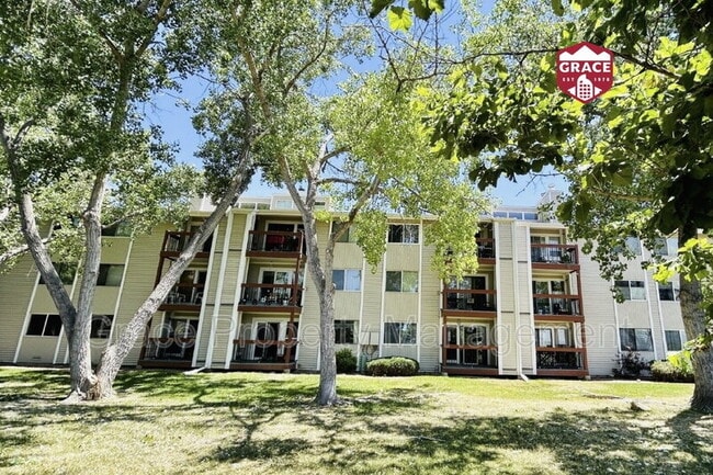 property at 8678 Decatur St