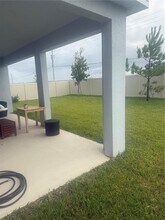 222 Mangrove Manor Dr in Apollo Beach, FL - Building Photo - Building Photo