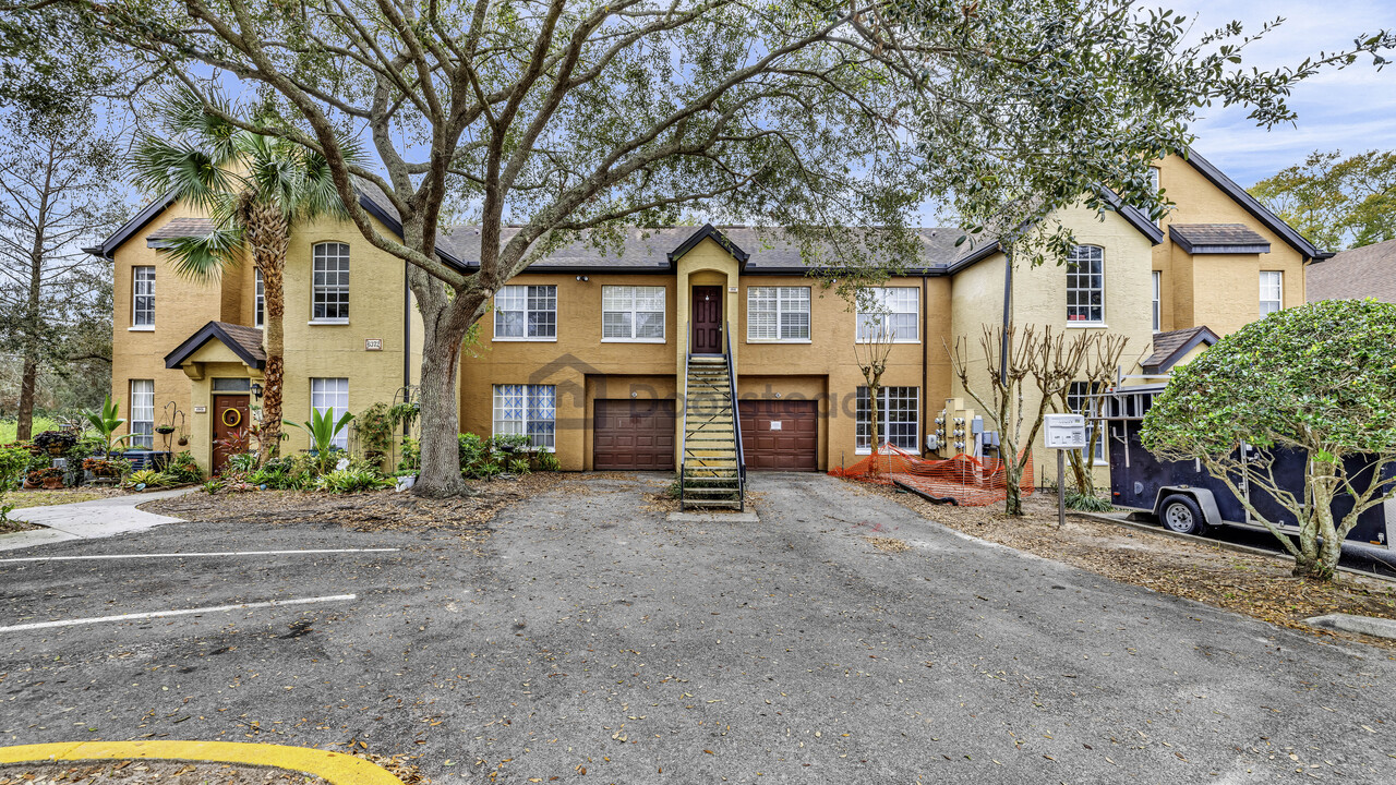 6372 Raleigh St, Unit apt 1916 in Orlando, FL - Building Photo