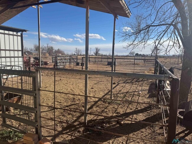 903 Beckett Ave in Hope, NM - Building Photo - Building Photo