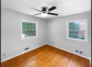 119 W 104th Ter in Kansas City, MO - Building Photo - Building Photo