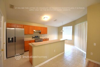 5410 Lookout Pass in Zephyrhills, FL - Foto de edificio - Building Photo