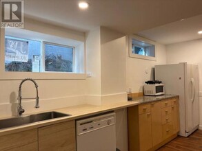 485 29th St E in North Vancouver, BC - Building Photo - Building Photo