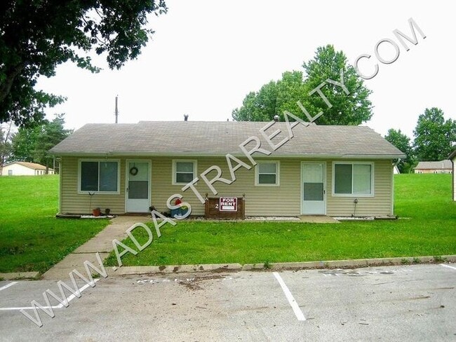 2508 NW Frances St in Lee's Summit, MO - Building Photo - Building Photo