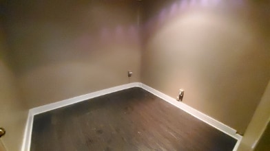 260 Ocean Pkwy, Unit 1j in Brooklyn, NY - Building Photo - Building Photo