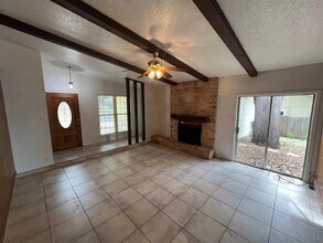 2514 Redleaf Ln in Austin, TX - Building Photo - Building Photo