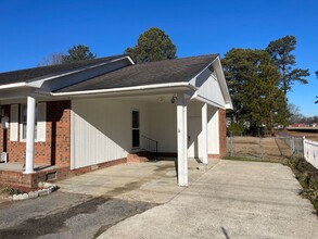 109 Jackson Rd in Dunn, NC - Building Photo - Building Photo