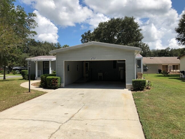 4728 Belle Grv in Leesburg, FL - Building Photo - Building Photo