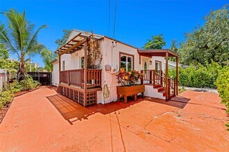 5701 NW 4th Ave in Miami, FL - Building Photo - Building Photo