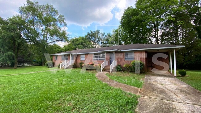 property at 4205-4207 Silver Lake Rd