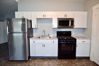 602 S Miller St, Unit 2 in Shelbyville, IN - Building Photo - Building Photo