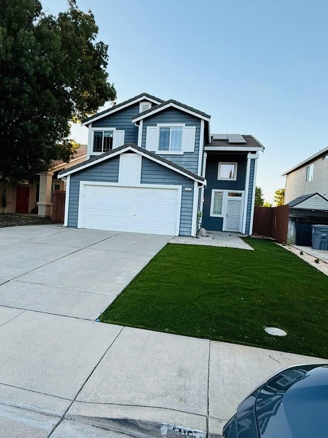 565 Edenderry Dr