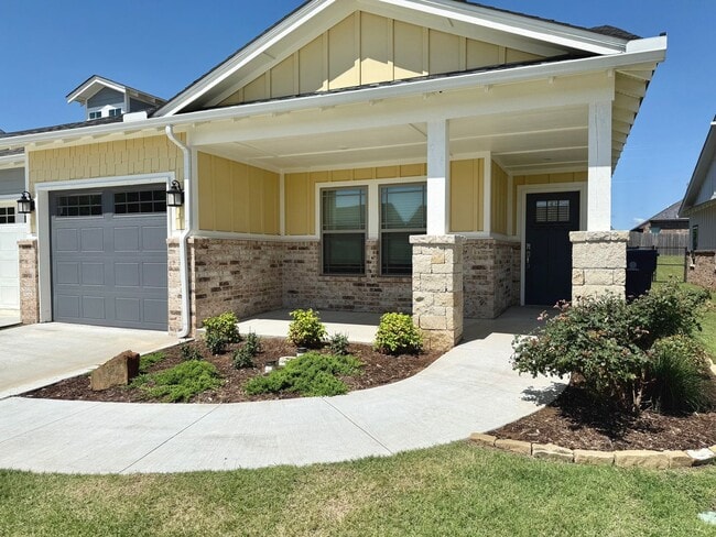 6621 Bent Wood Villas Dr in Oklahoma City, OK - Building Photo - Building Photo