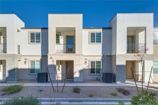 6229 Dolosonte St in Las Vegas, NV - Building Photo