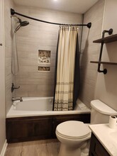 210 Stacy Dr in Paragould, AR - Building Photo - Building Photo