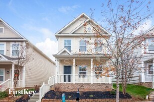 11507 McDunkeld Dr in Huntersville, NC - Building Photo