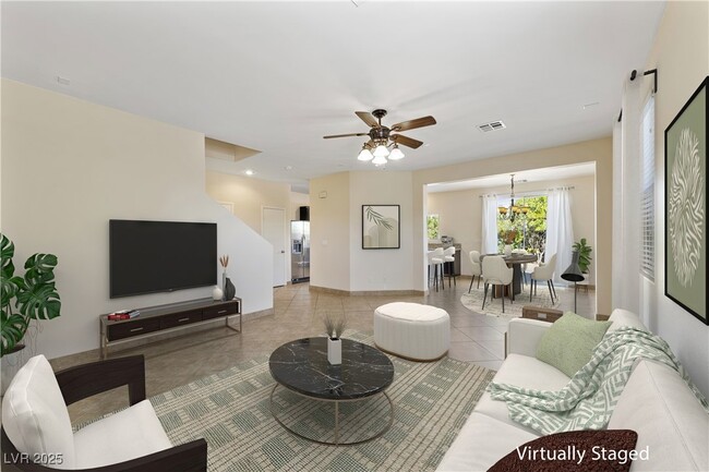 10552 Calico Pines Ave in Las Vegas, NV - Building Photo - Building Photo