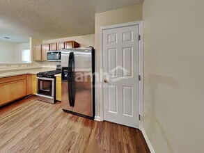 1245 Cloverview St in Blacklick, OH - Building Photo - Building Photo