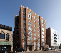 Northlight Condominiums in Evanston, IL - Building Photo - Building Photo