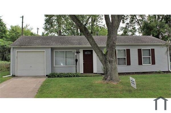 1416 E 33rd Ave in Hobart, IN - Building Photo