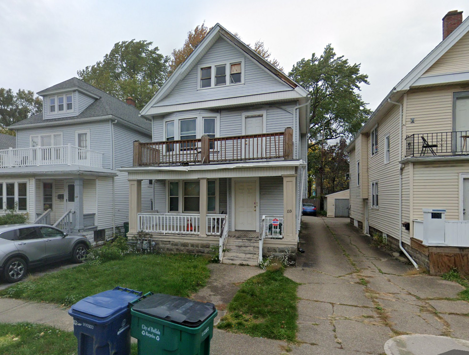 133 Merrimac St in Buffalo, NY - Foto de edificio