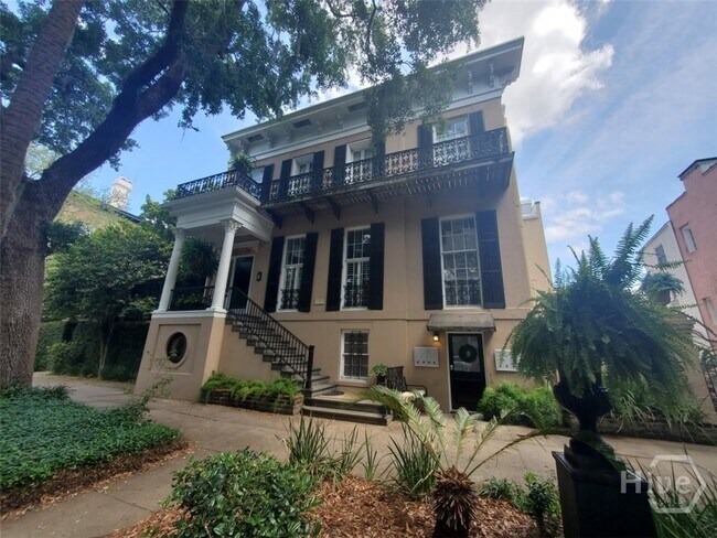 property at 208 E Jones St