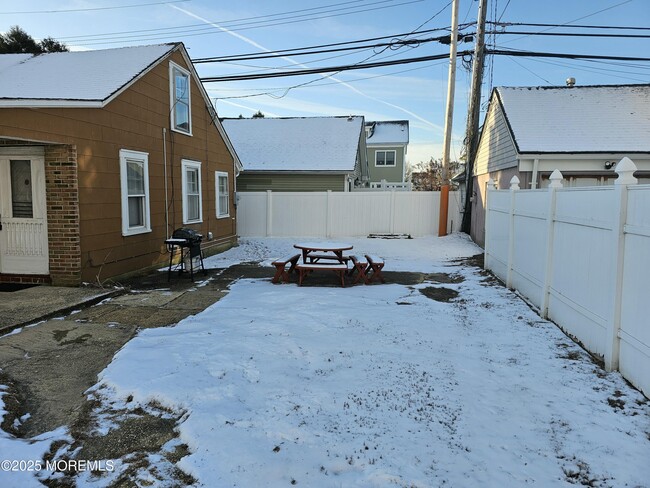 207 3rd Ave in Belmar, NJ - Building Photo - Building Photo