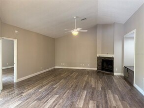 8123 Marcella Dr in Orlando, FL - Building Photo - Building Photo