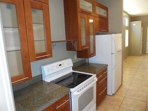 1284 South Via Estrella Roja in Tucson, AZ - Building Photo - Building Photo