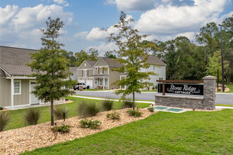 Stone Ridge Cottages in Tifton, GA - Foto de edificio - Building Photo