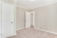 2077 Rosewood Rd photo'