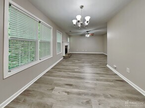 329 Greystone Cir in Hiram, GA - Building Photo - Building Photo