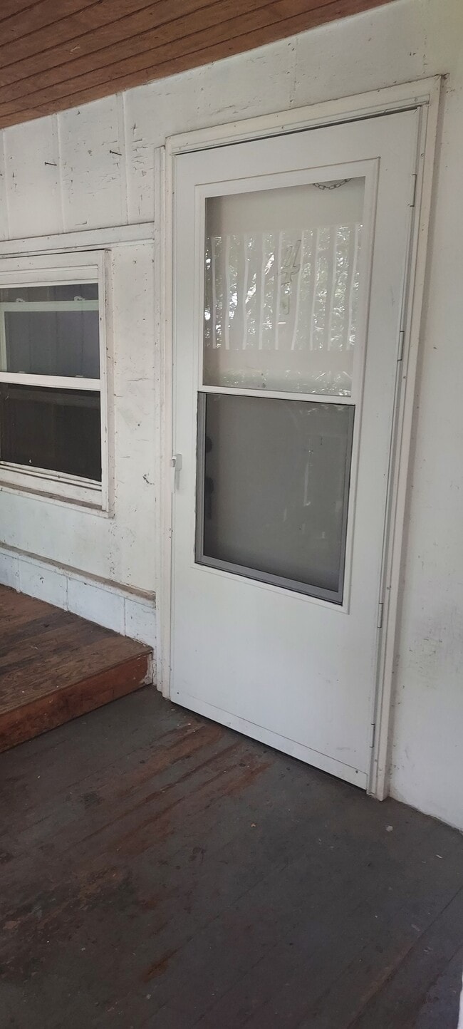 2802 S Main St, Unit #4 in Rockford, IL - Building Photo - Building Photo