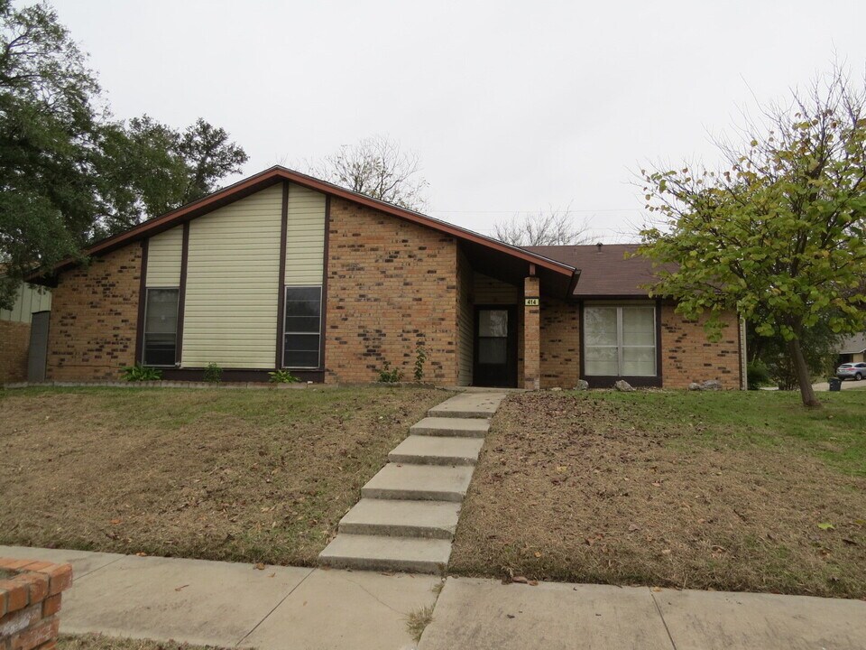 414 W Voelter Ave in Killeen, TX - Building Photo