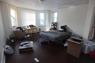 201 Harvard Ave-Unit -APT# 5-R in Boston, MA - Building Photo - Building Photo