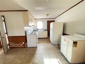 1725 Cumberland Dr in Fayetteville, NC - Building Photo - Building Photo