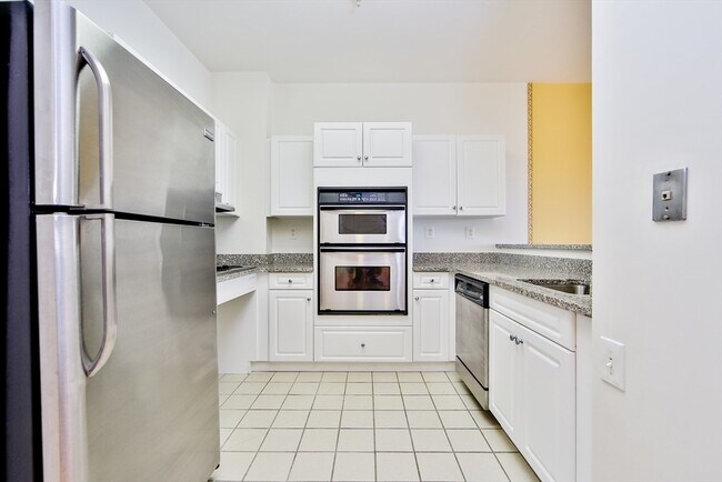 1 Cityview Ln in Quincy, MA - Building Photo - Building Photo