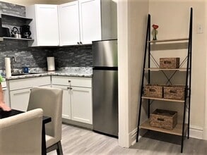 4349 Forest Park Ave in St. Louis, MO - Foto de edificio - Building Photo