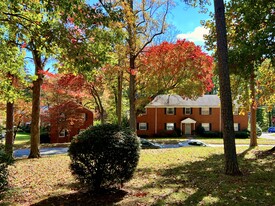 Lindley Park Manor Apartments