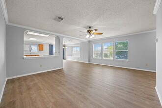 7902 Chestnut Bear Dr in Converse, TX - Building Photo - Building Photo