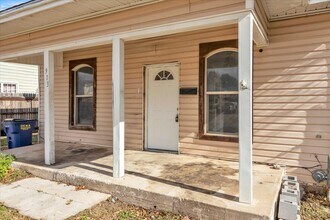 913 S Hoff Ave in El Reno, OK - Building Photo - Building Photo